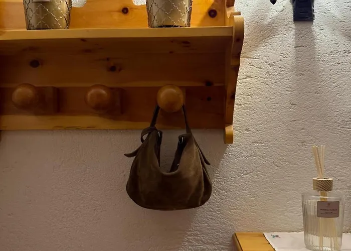 Naldini Pista Stelvio In Out Villa